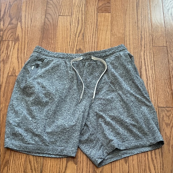 Vuori Other - Vuori Gray Athletic Shorts Men’s Sz Medium